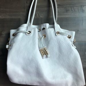 Beautiful white Charles David bag!
